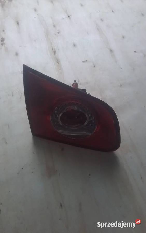 Lampa lewa tyl klapa vw passat b6 vw 3C9945093 sprzedam