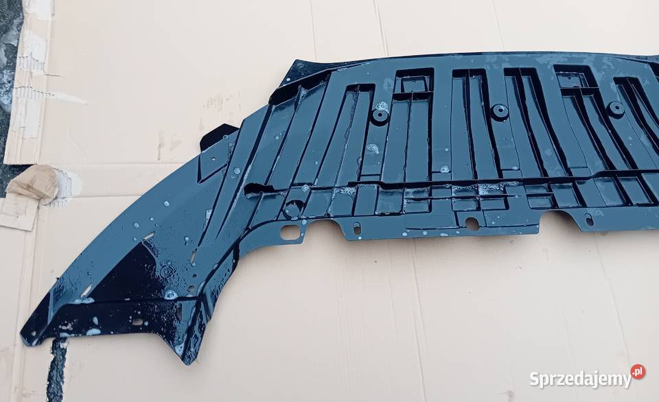 Ford Focus MK3 Lift podloga zderzaka Przeźmierowo