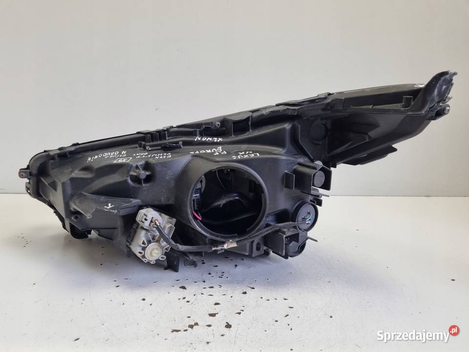 LAMPA PRAWA Lexus NX300H NX 300 NX200T 200 T lubelskie Rudka