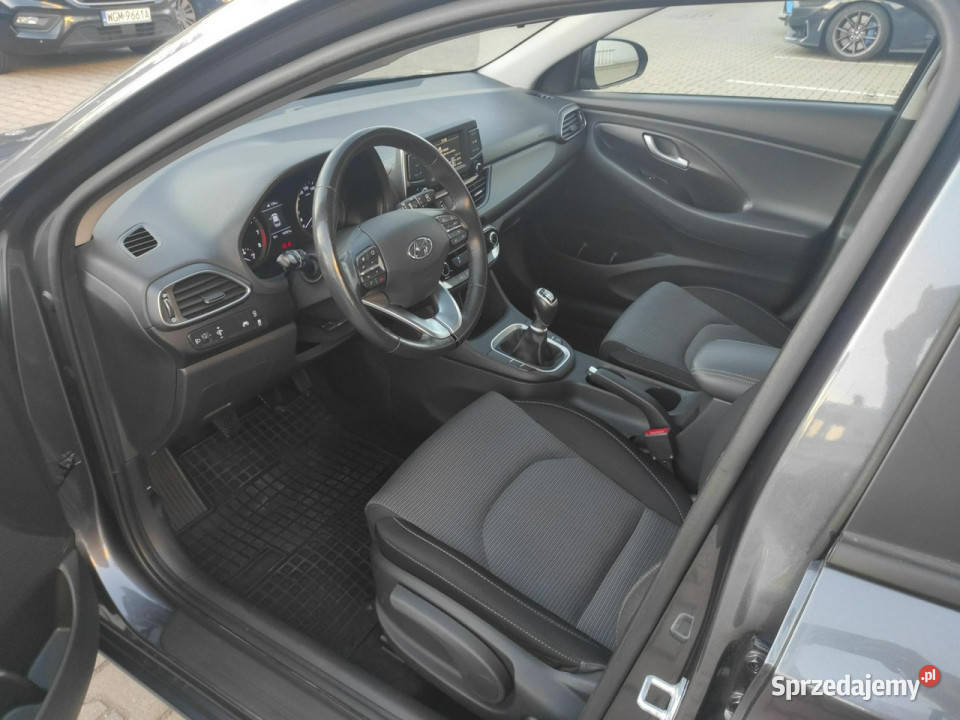 Hyundai i30 14 MPI 100 MT6 Classic J085205 III i30 Warszawa