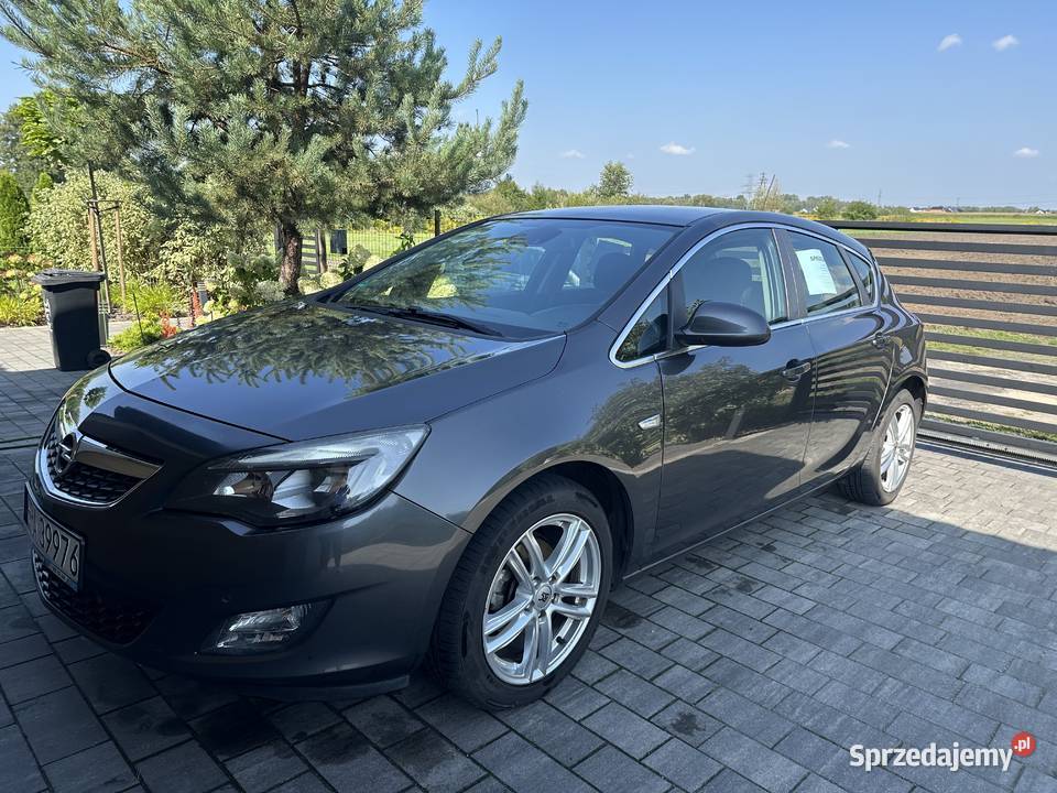 Opel Astra J 1400cm3 Samochody osobowe Pabianice