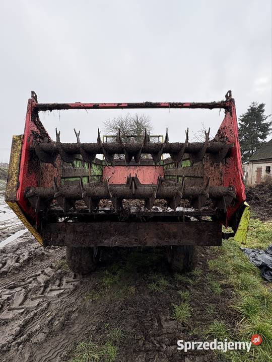 Rozrzutnik obornika 8t N2504 mazowieckie Dębówka sprzedam