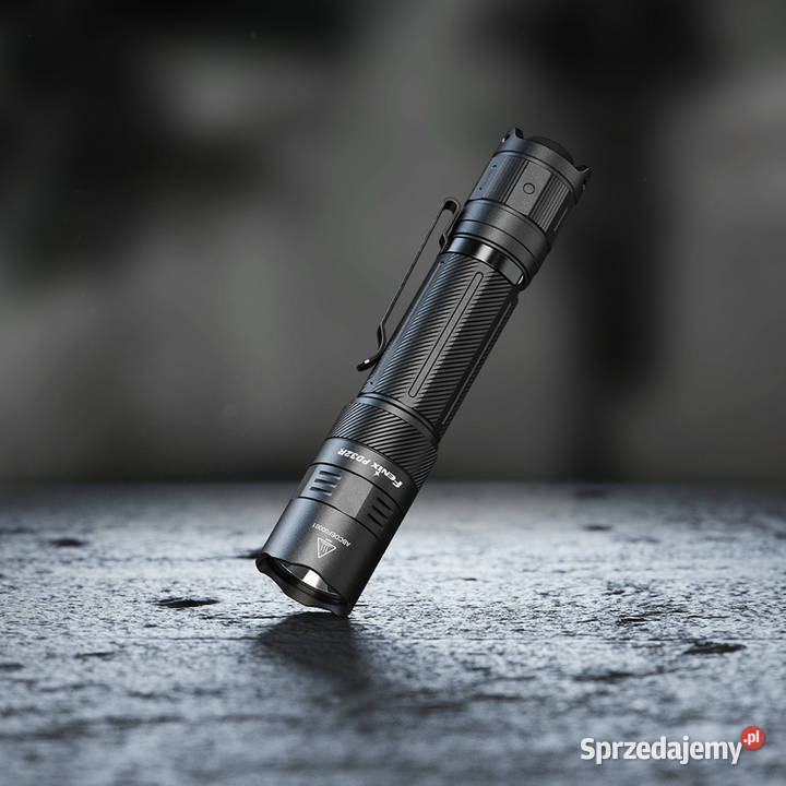 Latarka taktyczna LED Fenix PD32R Warszawa