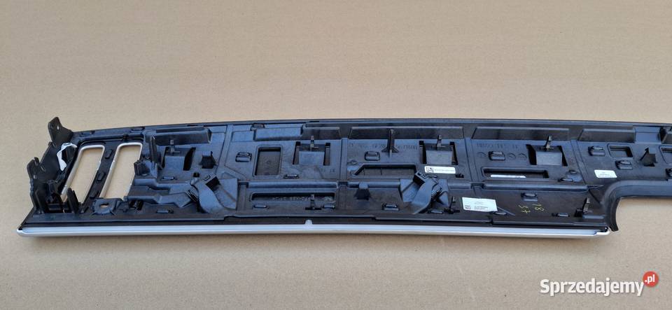 SKLASA W223 DEKOR LISTWA MASKOWNICA DESKI osobowe sprzedam