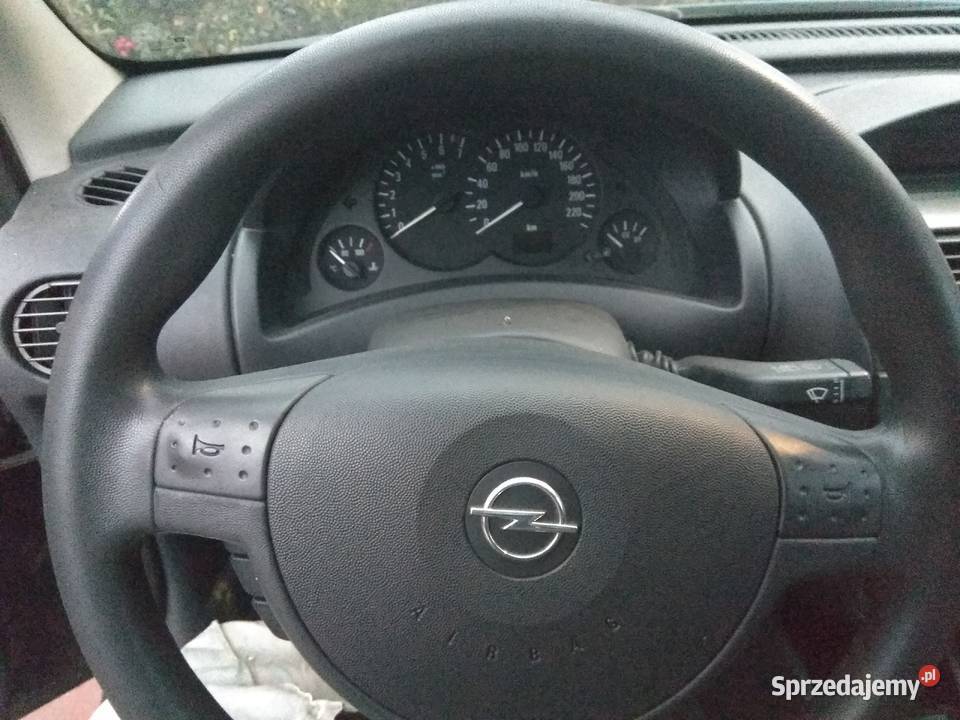 ładny zderzak tył corsa c 5drzwi osobowe Sosnowiec sprzedam