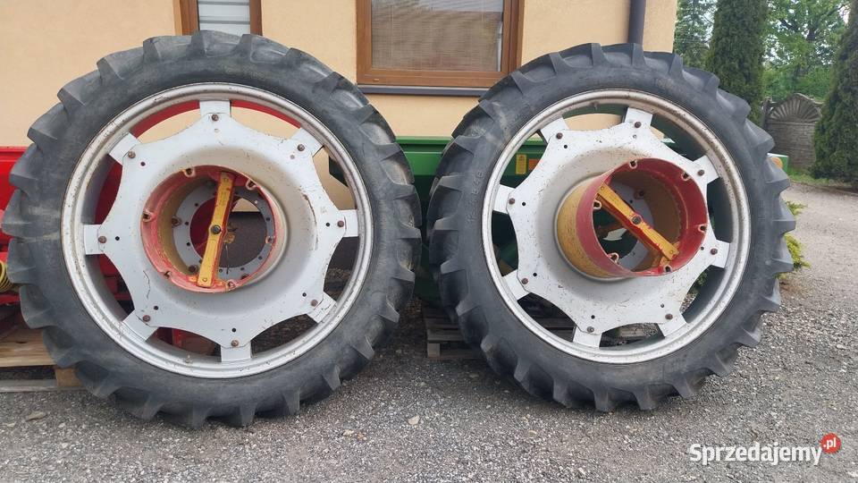 KOŁA 124 R46 ze sprzęgami do ciągnika 2 TAURUS sprzedam