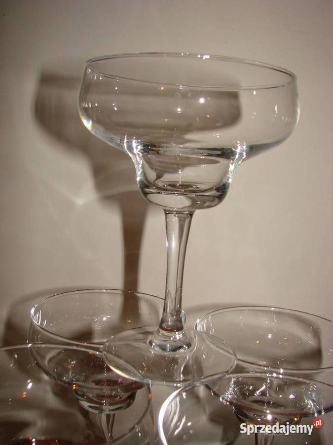 szklany kieliszekpucharek Pruszcz Gdański