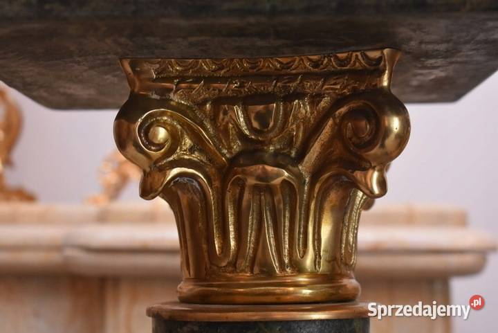 Postumenty Marmurowe Kolumny z Amforami Pilary Pozostałe
