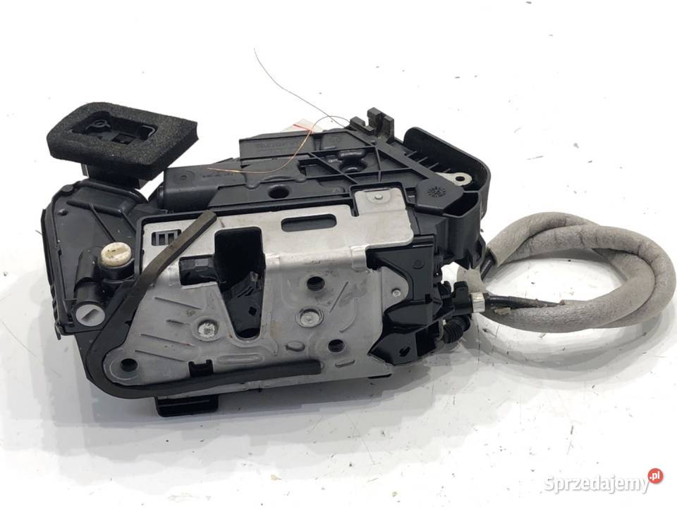 ZAMEK DRZWI LEWY TYŁ VW GOLF VIII Hatchback podkarpackie