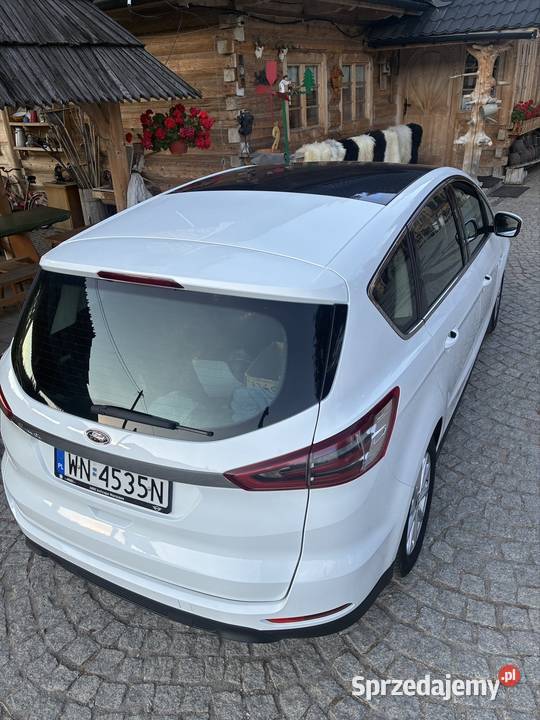 Ford s 210 salon Polska Warszawa