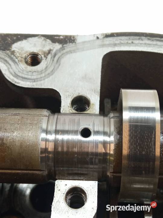 GŁOWICA KOMPLETNA 221112A100 16 CRDI Kia Ceed I