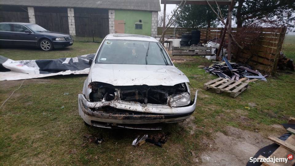 Golf IV uszkodzony lubelskie Skrzynice-Kolonia sprzedam