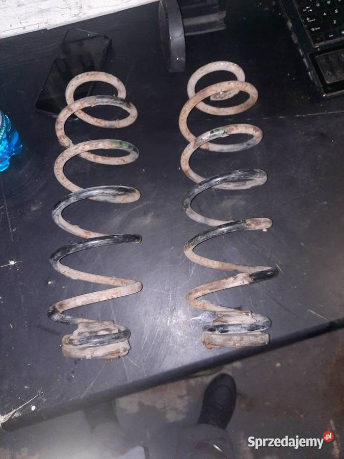 Amortyzatory i sprężyny tyl vw golf 4 Ozorków