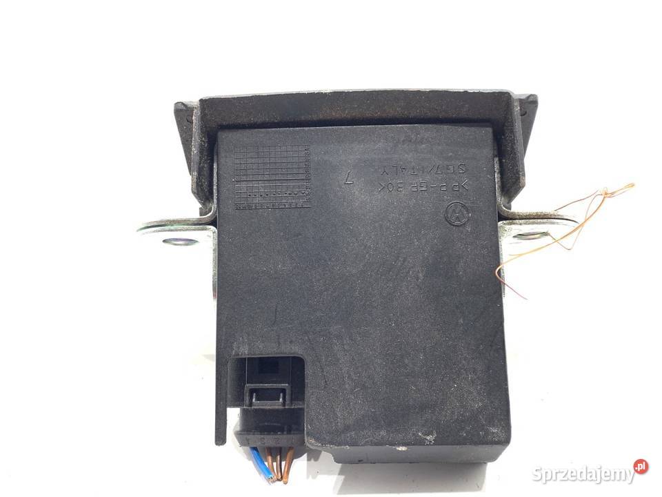 ZAMEK KLAPY TYŁ VW GOLF VI Kombi 5M0827505E 0914 Zamki, wkładki i kluczyki podkarpackie