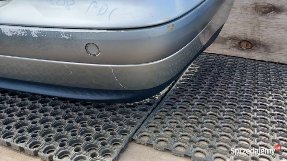 MERCEDES CLK W208 ZDERZAK TYŁ PDC 744 osobowe Zbierkowo