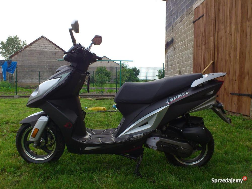 Skuter Ferro 8012 50cm3 Pozostałe wielkopolskie Przedecz
