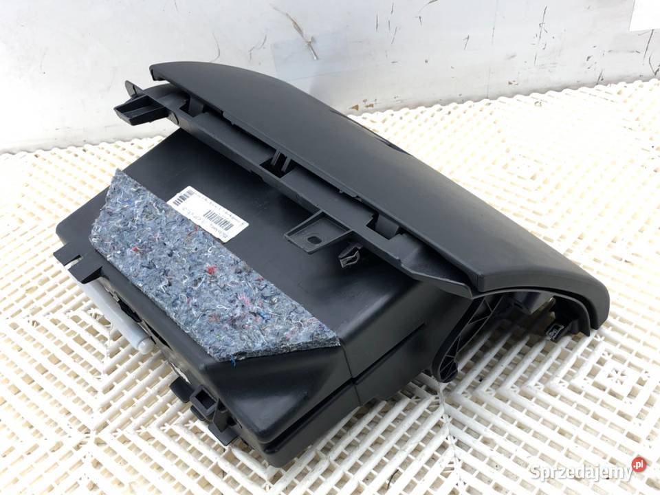 SCHOWEK PASAŻERA VOLVO V60 I Kombi 1018 30755651