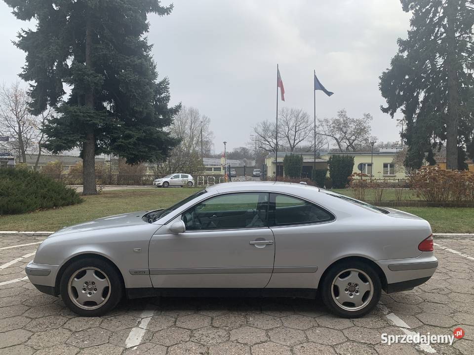 Mercedes Benz CLK W208 23 Benzyna 2295cm3 Warszawa