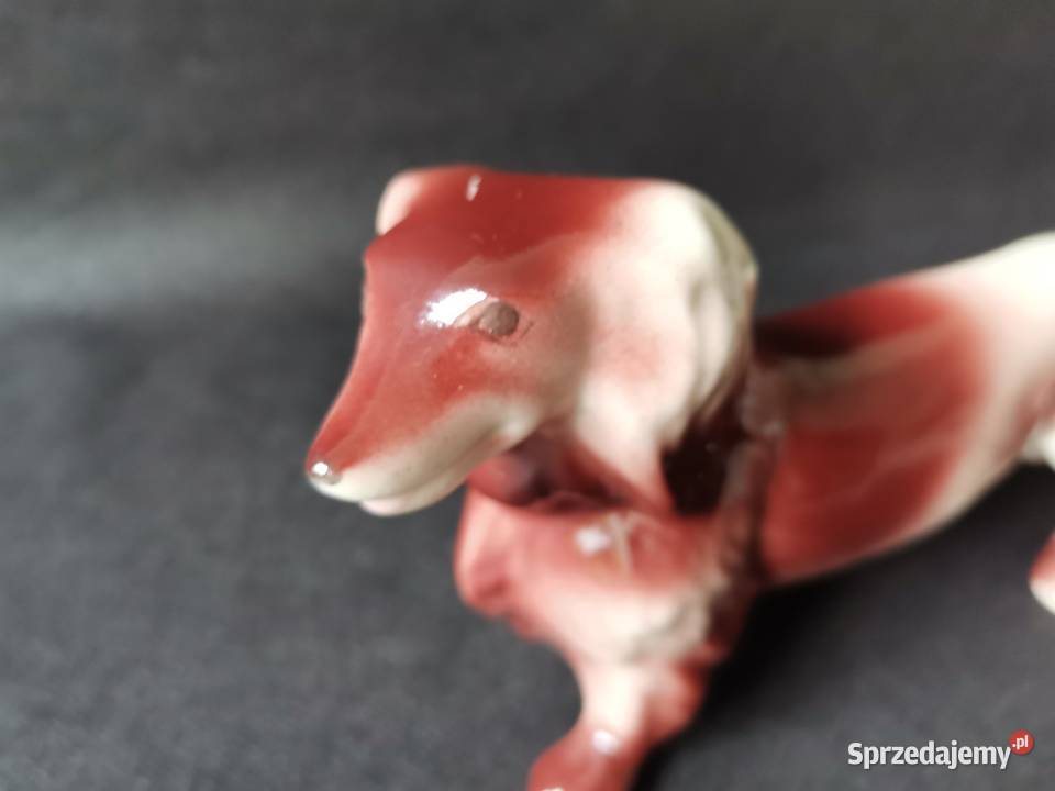 Stara figurka porcelanowa Pies porcelana Jan