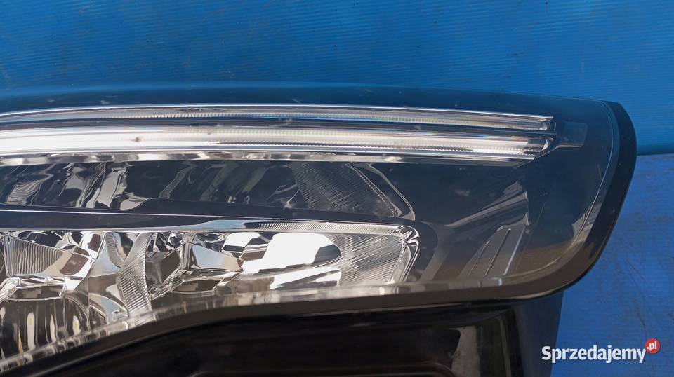 Reflektor Przód strona prawa Opel Grandland X Nowy Tomyśl