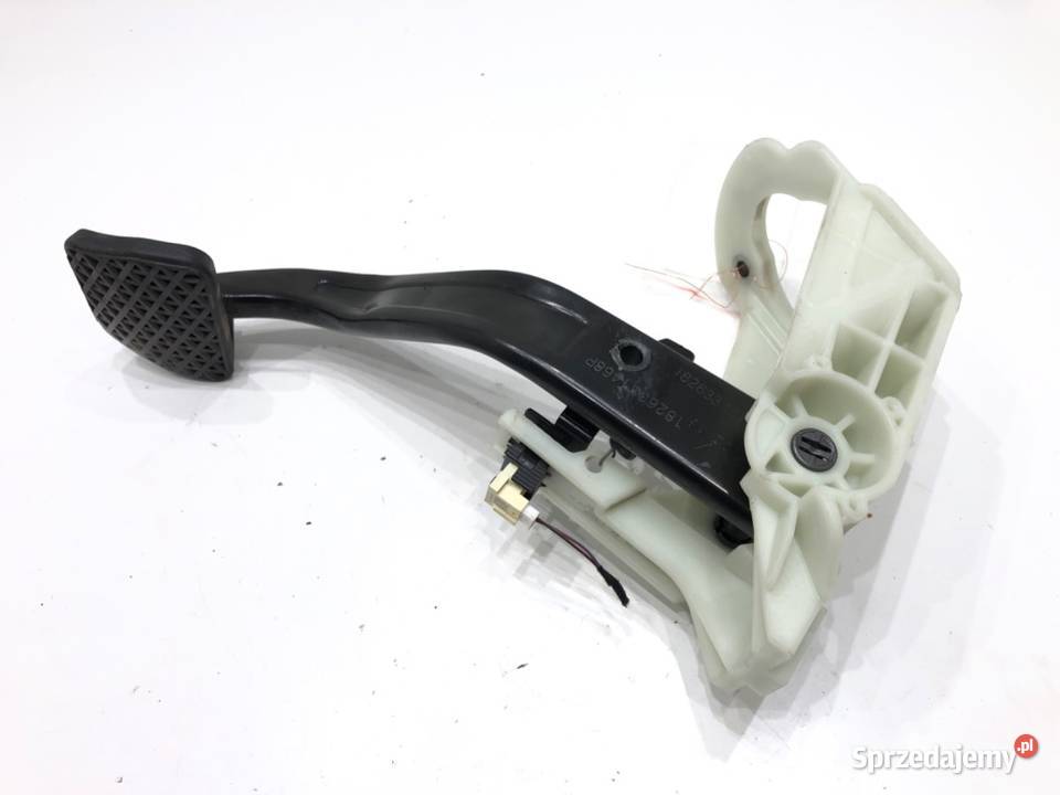 PEDAŁY BMW F30 1118 6875797 20 252 sprzedam