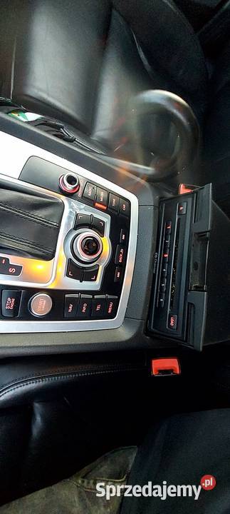 AUDI Q7 Wyszki