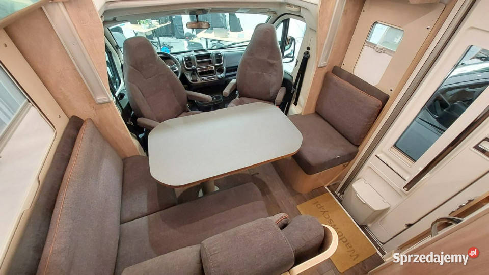 samochody kempingowe Laika EcoVip L 3019 Szyk i pełny VAT Janki