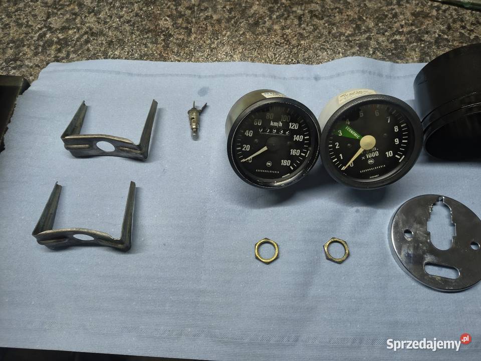 Licznik obrotomierz mocowania jawa cz 350 ts