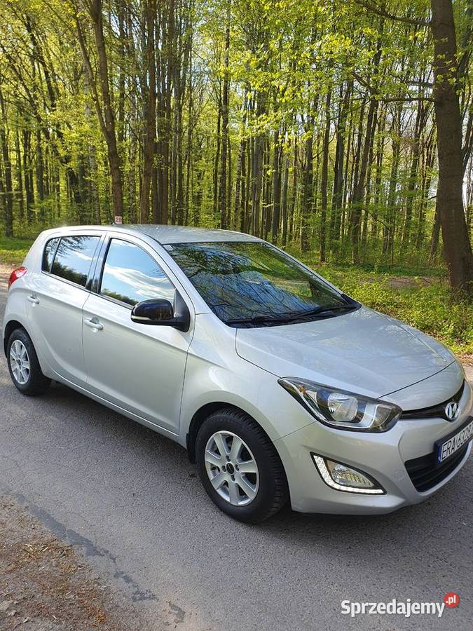Hyundai i20 II 12 12 benzyna i20 Silniczka