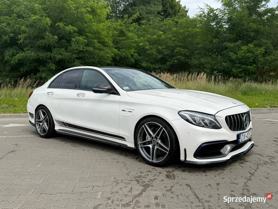 MercedesBenz C63 AMG 2018 40 z V8 Biturbo 510 Łódź sprzedam