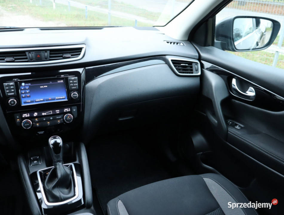 Nissan Qashqai 12 DIGT 127939km mazowieckie Piaseczno sprzedam