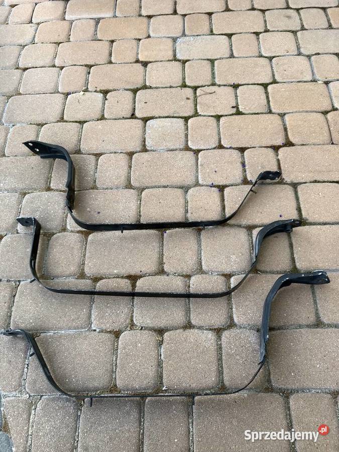 Opaski pod zbiornik paliwa Audi A4 B8 Części montażowe małopolskie sprzedam