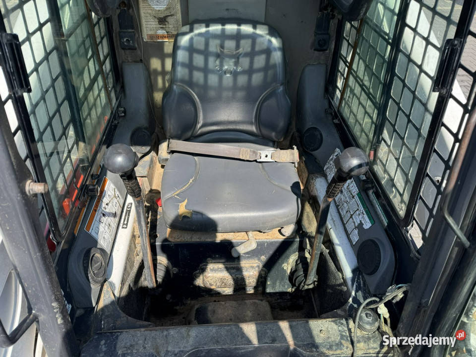 o sterowaniu burtowym Bobcat S300 Joystick Mini Koparko ładowarki