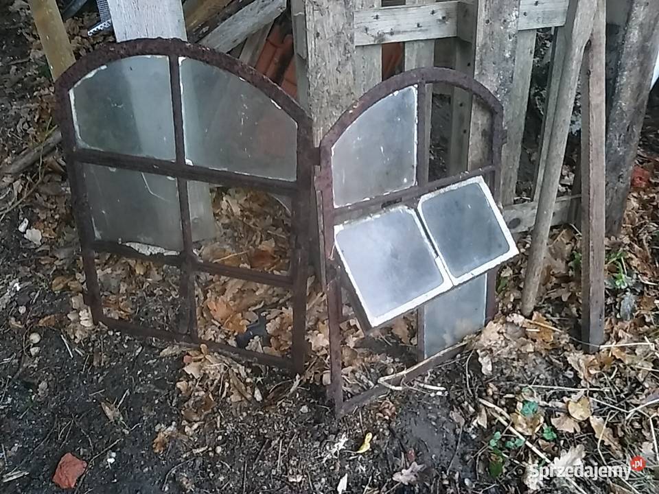 stare okno ze stodoły 2 sztuki Metalowe zachodniopomorskie