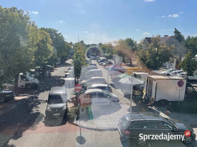 Syndyk sprzeda pawilon biurowo usługowo handlowy Pleszew