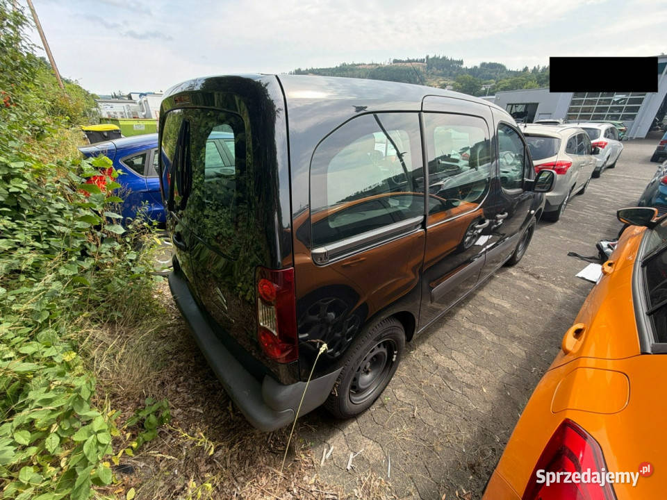Peugeot Partner 5 osobowy GWARANCJA 16 benzyna światła do jazdy dziennej Warszawa sprzedam