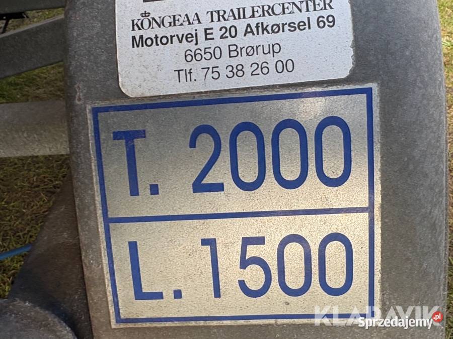 Łódź kabinowa motorowa AQUATRON 2165 AFT jacht Samociążek