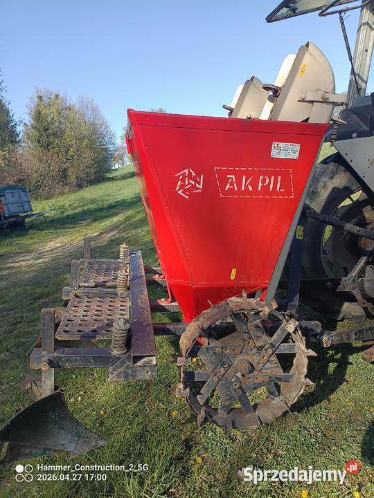 Sadzarka do ziemniaków Akpil Klecza Dolna