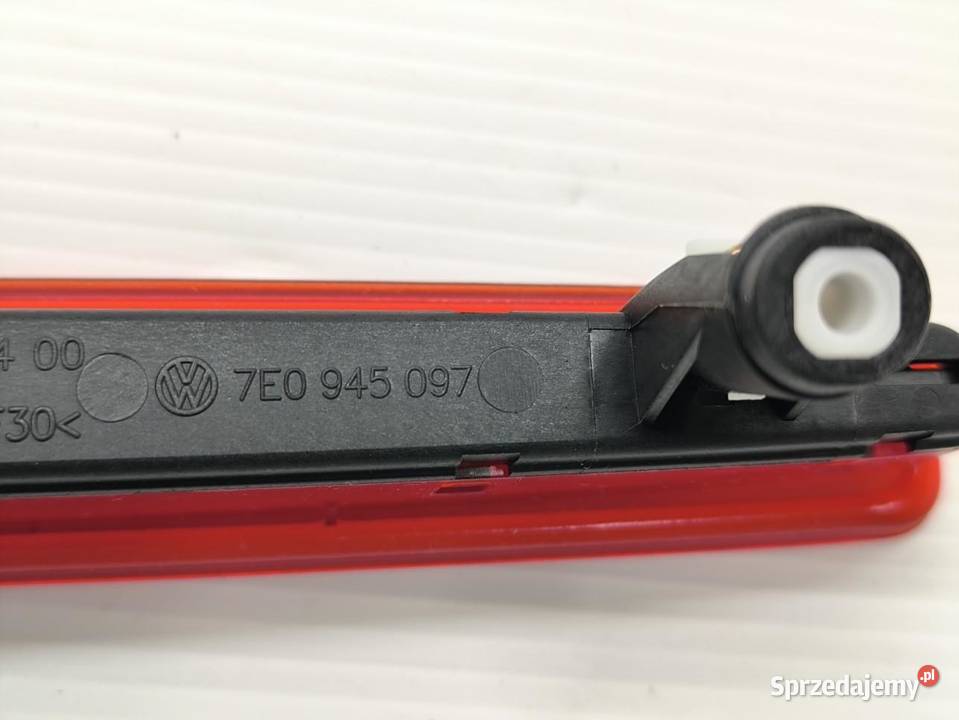 ŚWIATŁO STOP TYŁ W KLAPĘ NOWE ORGINAŁ VOLKSWAGEN osobowe wielkopolskie