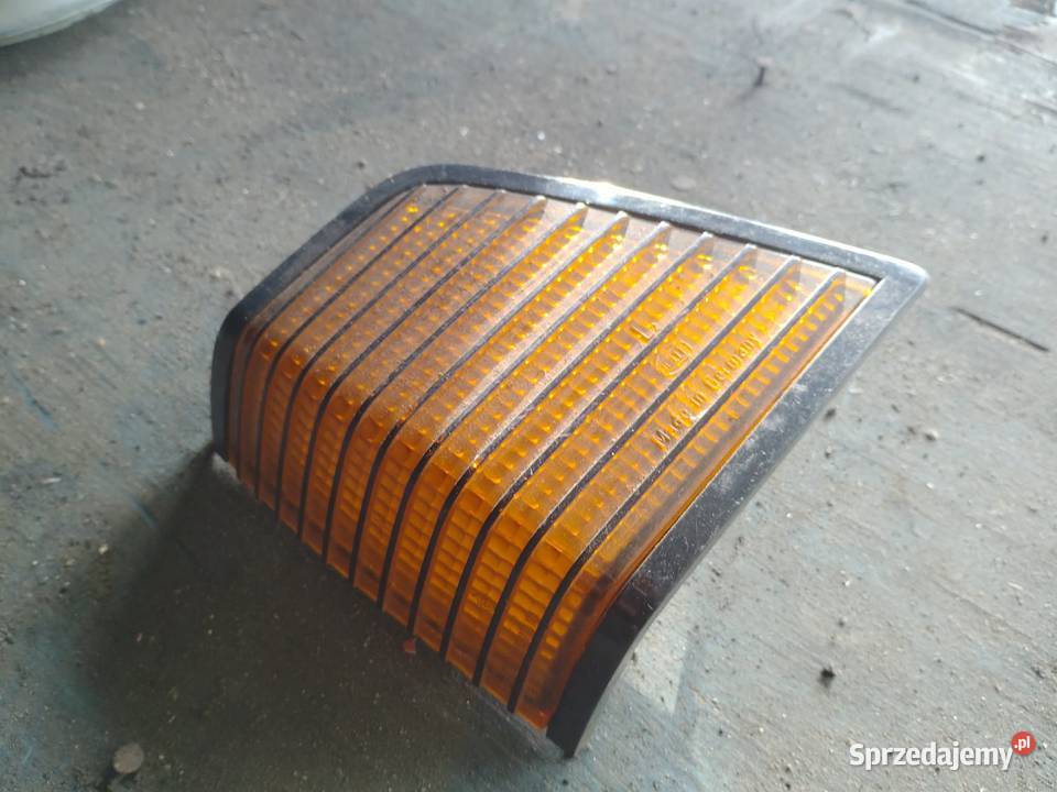 Volkswagen Passat B1 klosz kierunkowskazu prawy Gliwice sprzedam