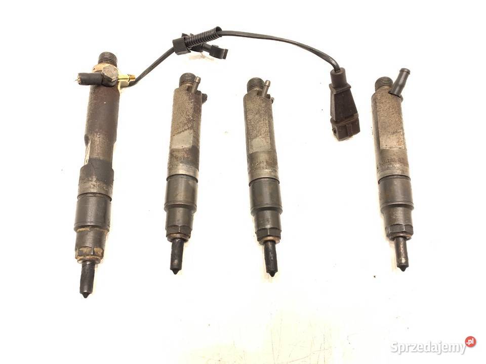 WTRYSKIWACZE KOMPLET AUDI A3 8L 028130201 19 110