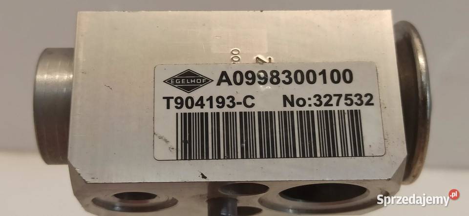 MERCEDES W205 ZAWÓR ROZPRĘŻNY A0998300100 osobowe sprzedam