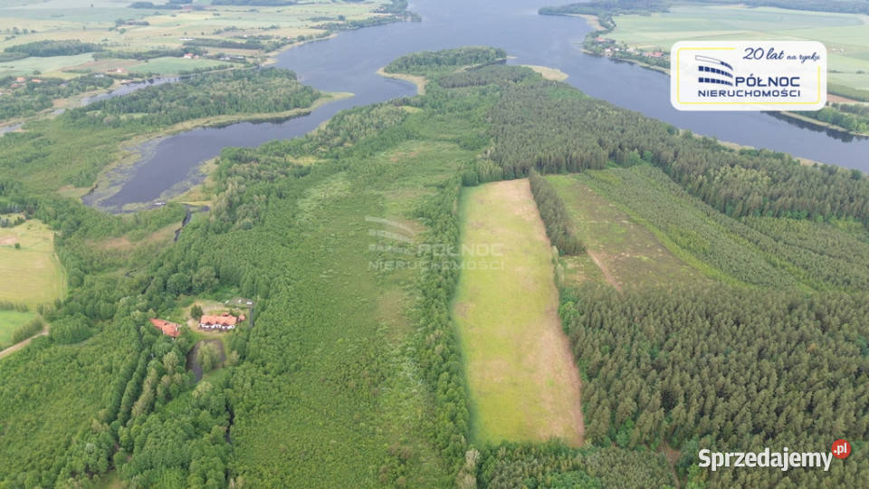 Działka w otulinie lasu niedaleko jeziora