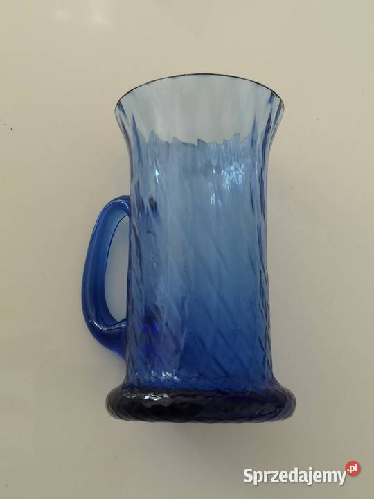 Wazon kufel niebieskie szkło vintage Porcelana i szkło Toruń
