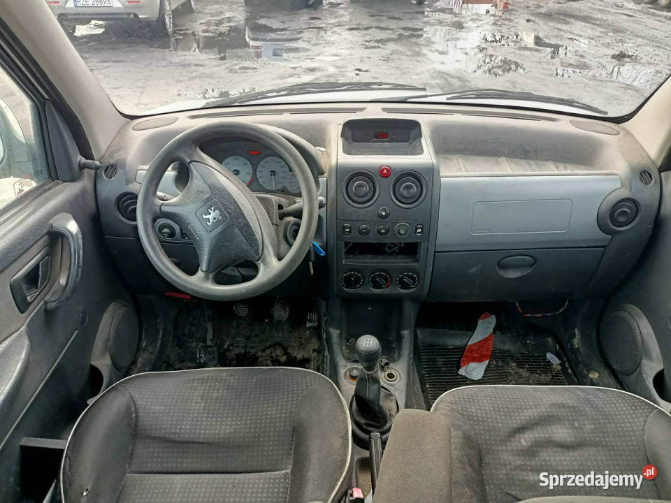 Peugeot Partner Peugeot Partner 19D 7004r I małopolskie Tarnów