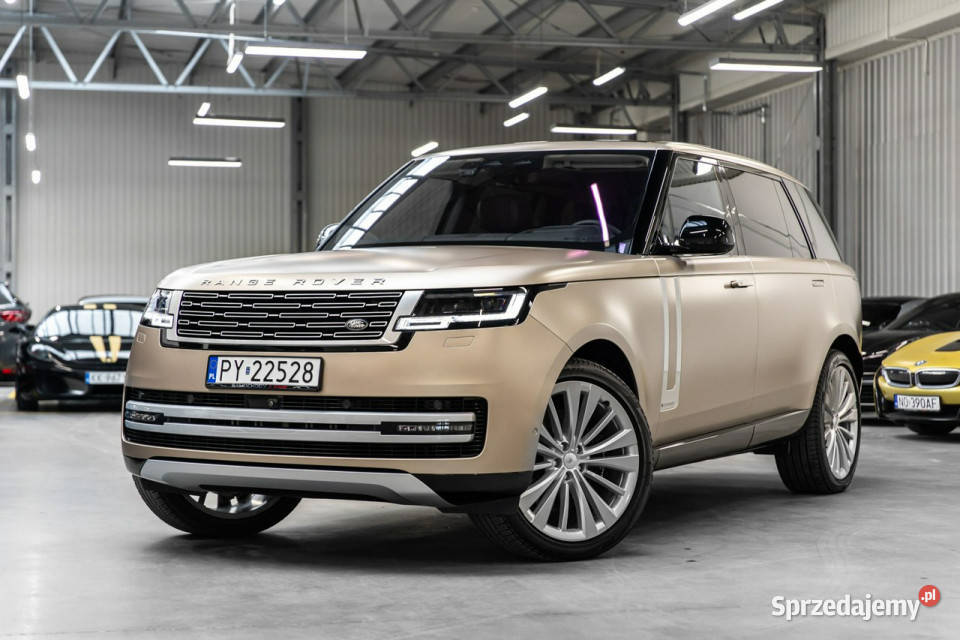 Land Rover Range Rover V8 530 First Edition LWB Rok produkcji 2022 Węgrzce