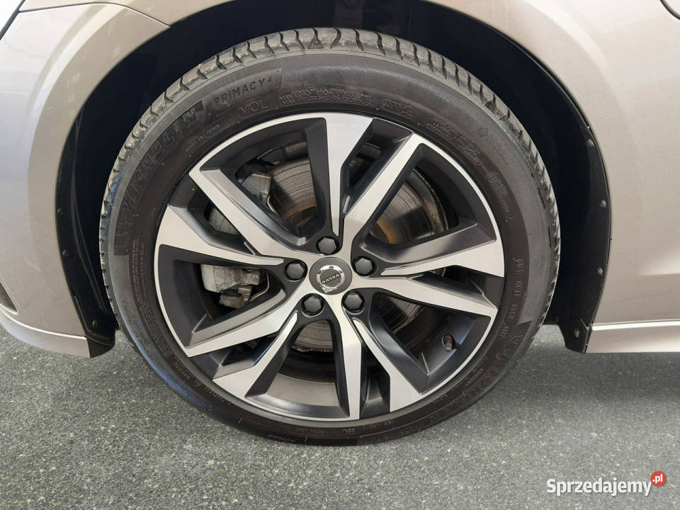 Volvo V60 VAT 23 RDesign 20 T8 PHEV 455 automat Myślenice
