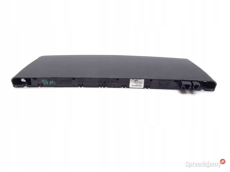 LAMPA TRZECIE ŚWIATŁO STOP STOPU AUDI A6 C7 osobowe