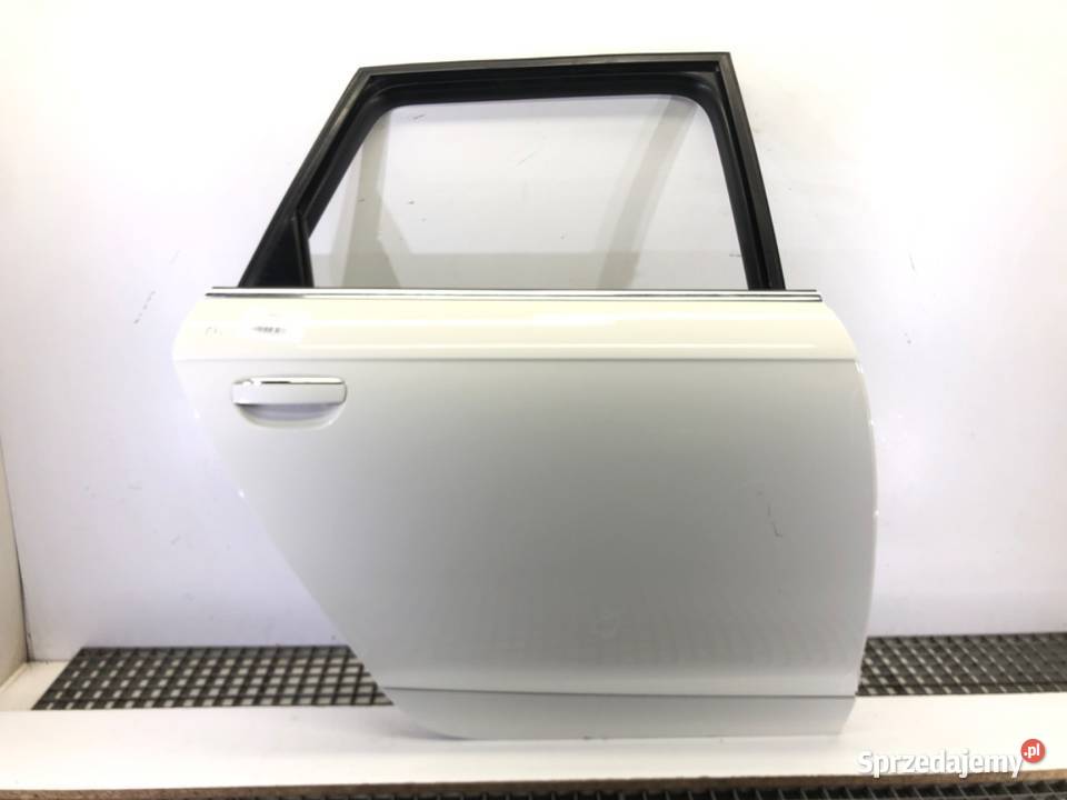 DRZWI PRAWY TYŁ AUDI A6 C6 Kombi 0411 osobowe Części samochodowe