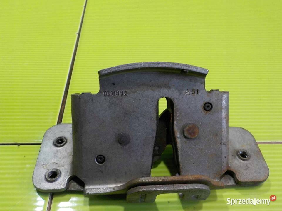 GRAND VOYAGER V 09r zamek drzwi lewy tyl